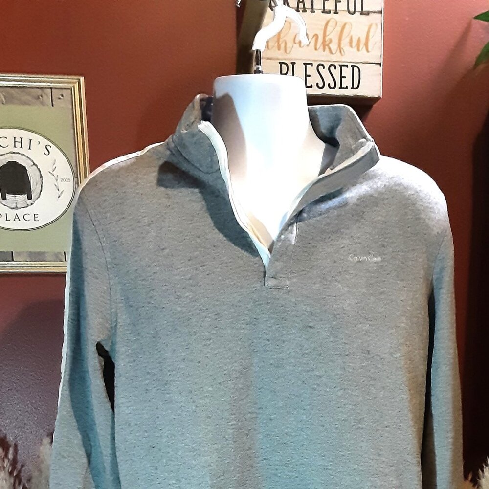 Men's Calvin Kleins Quarter 1/4 Zip pullover Grey